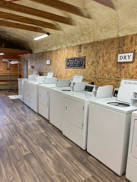 Henry D's RV Park Picture 7