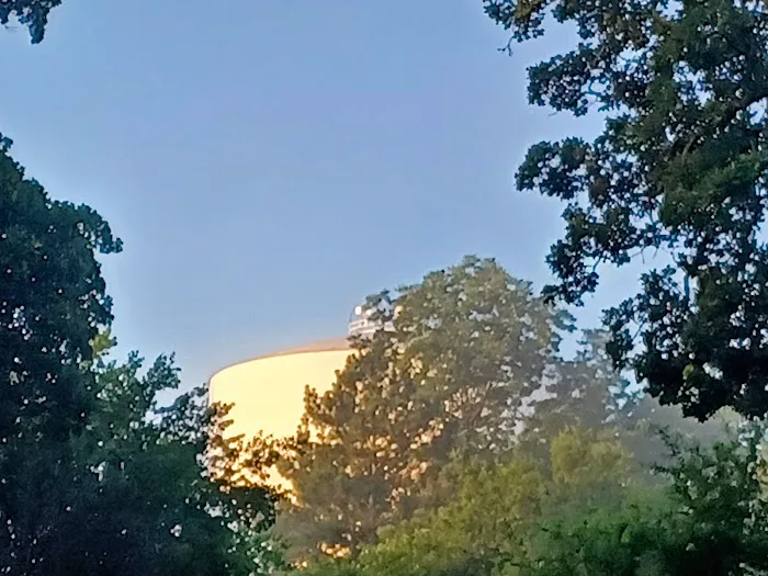 Camp Paris RV Park Picture 7