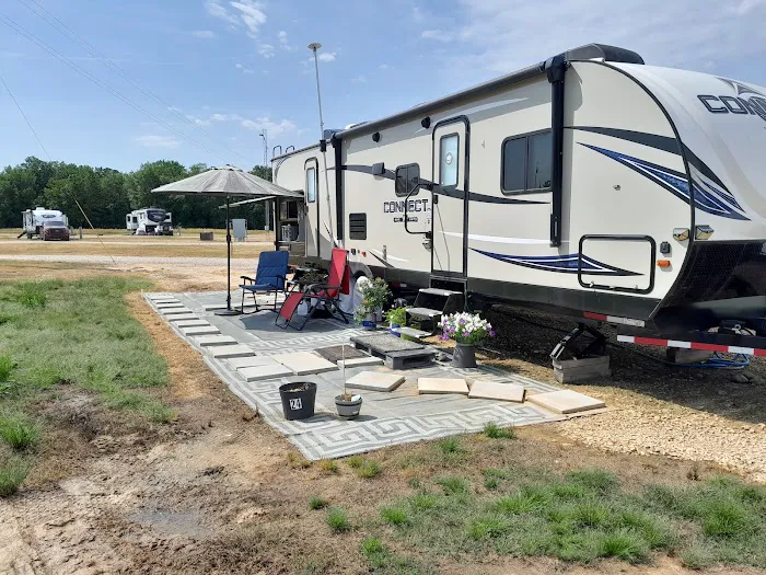 Almost Home RV Park Picture 10