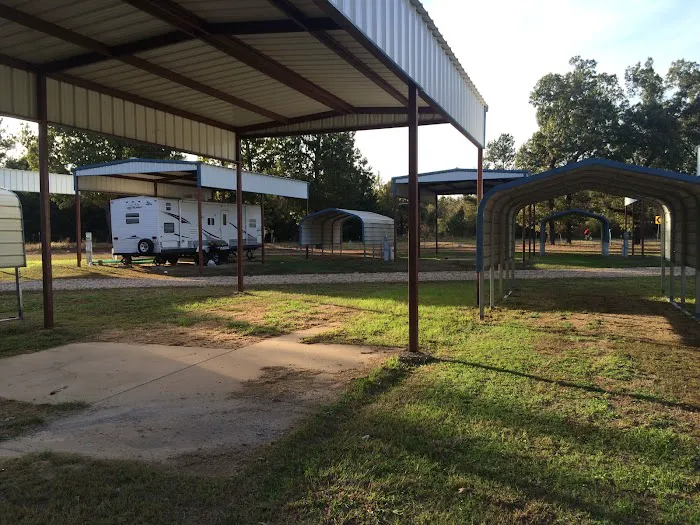 Lamar Point RV Park Picture 9