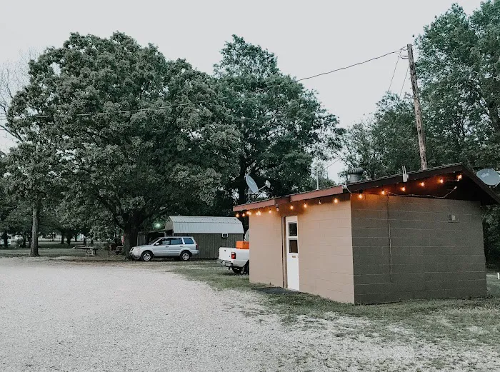 Paris North RV Park Picture 1