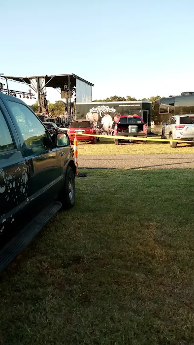 Paris North RV Park Picture 4