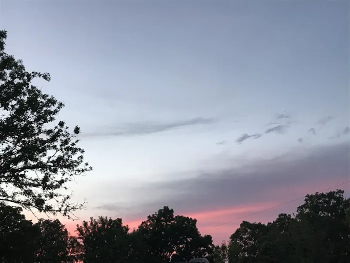 Paris North RV Park Picture 9