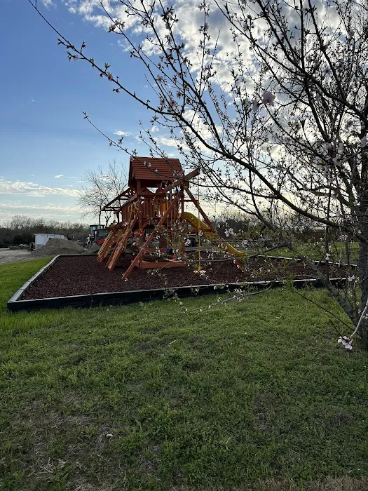 The Farmstead RV Park Picture 5