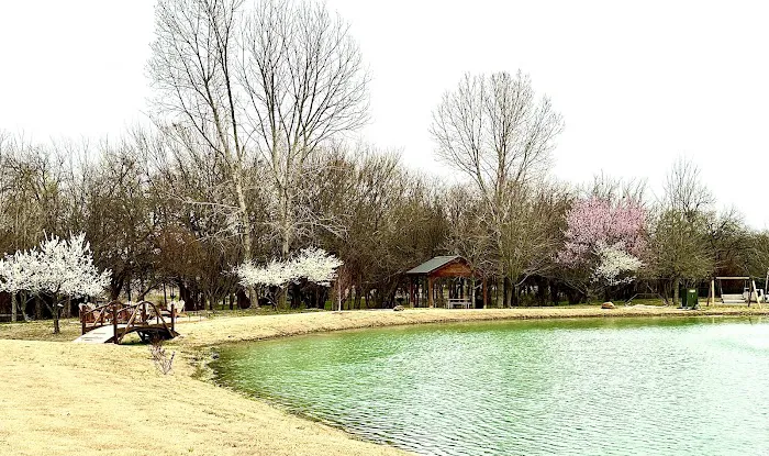 The Farmstead RV Park Picture 2