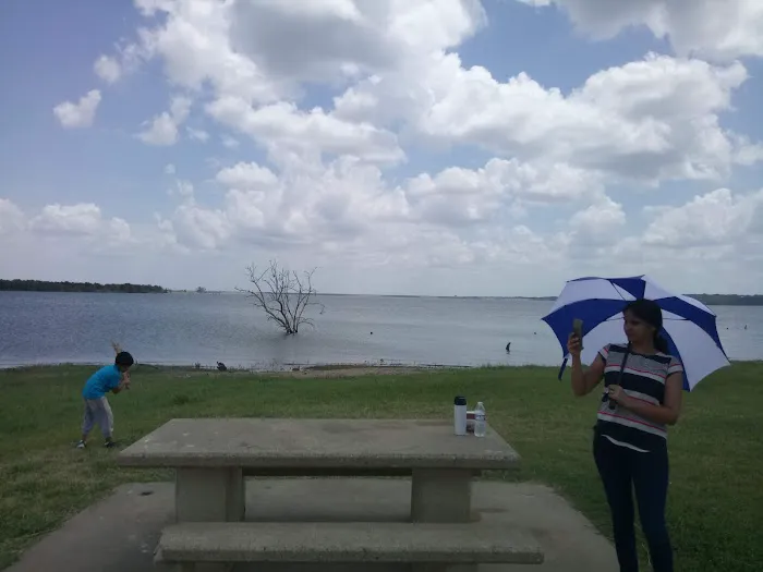 Lake Waco Marina & RV Park Picture 7