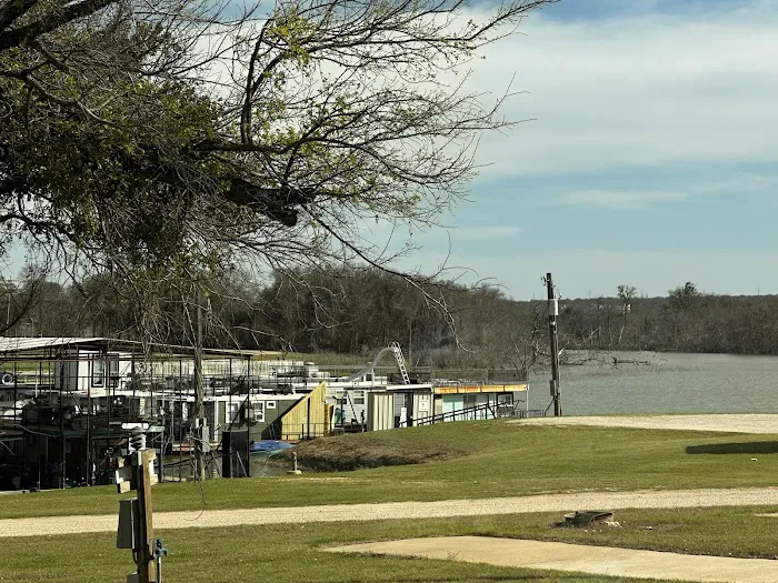 Lake Waco Marina and RV Campground Picture 10