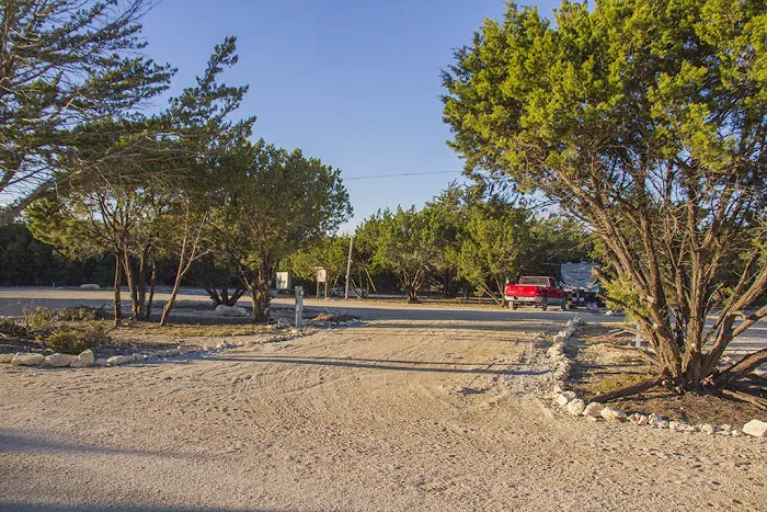 Camp Caravan RV Park Waco Picture 1