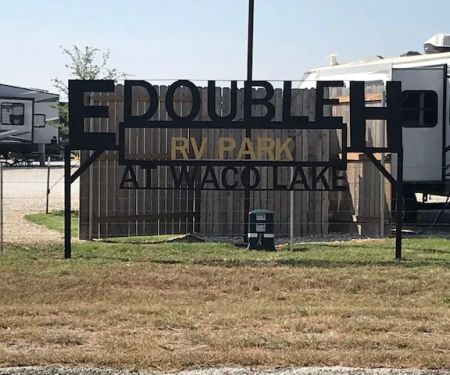 E Double H RV Park at Waco Lake