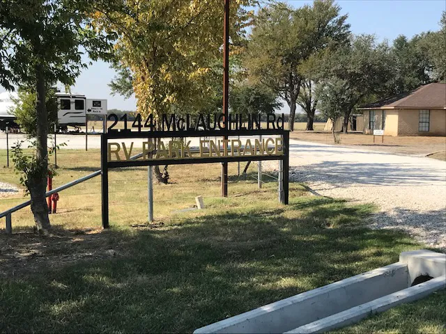 E Double H RV Park at Waco Lake Picture 8