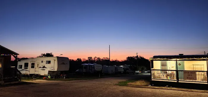 Bruceville Eddy RV Park Picture 7