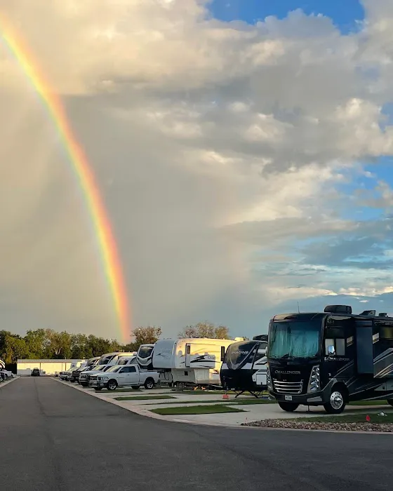 Hardy's Resort RV Park - College Station Picture 10