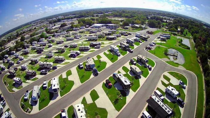 Hardy's Resort RV Park - College Station Picture 9