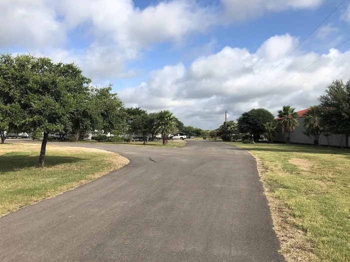 21 Palms RV Park Picture 9