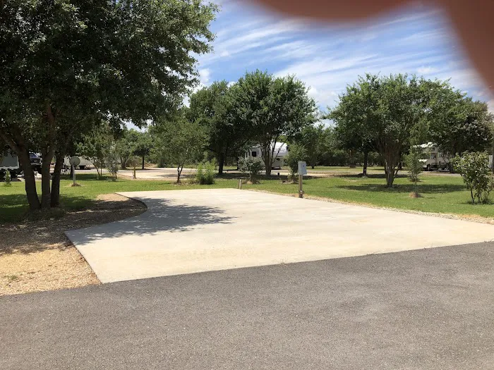 21 Palms RV Park Picture 8