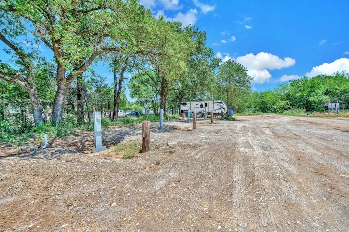 Whitney Finnway RV Park Picture 1