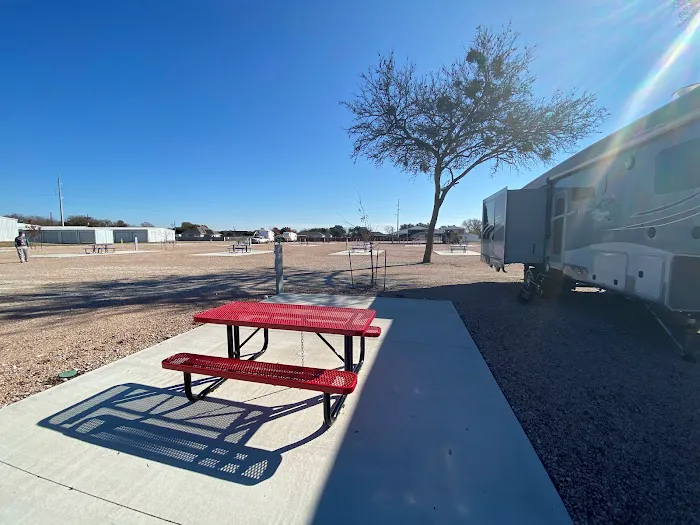 Lake Whitney RV Park Picture 8