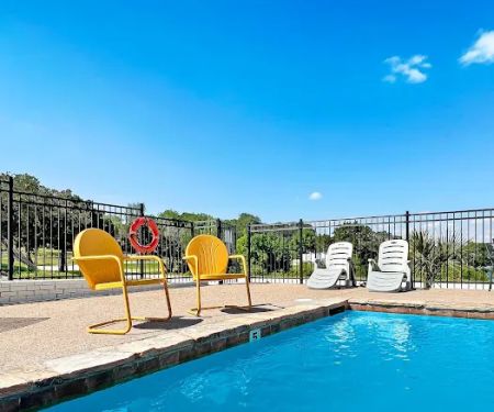 Whitney Ridge Resort