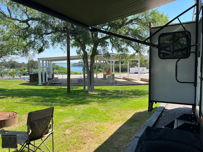 Whitney Ridge Resort Picture 3