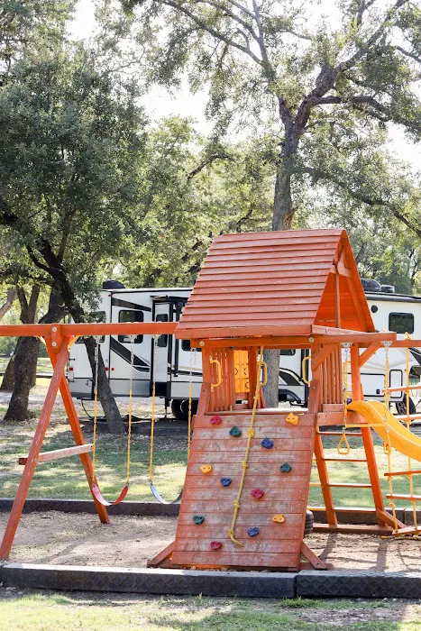 Whitney Ridge Resort Picture 10