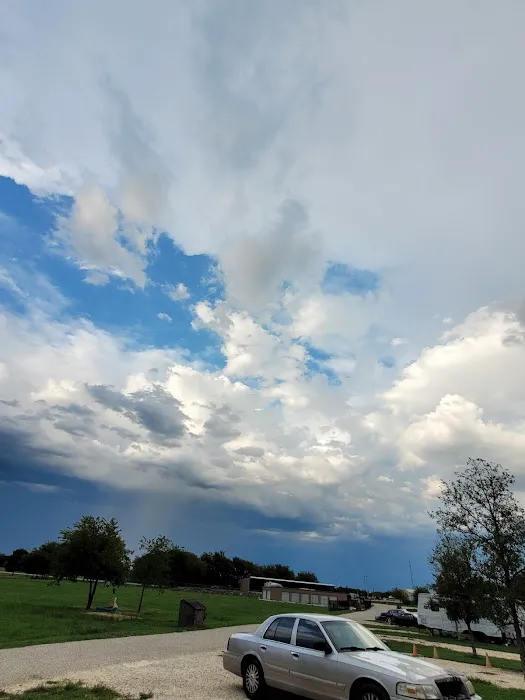 Speegleville RV Park Picture 1