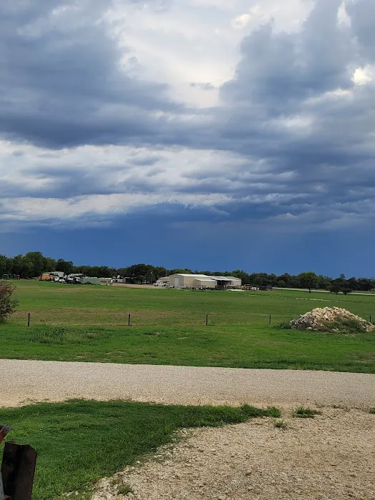 Speegleville RV Park Picture 2