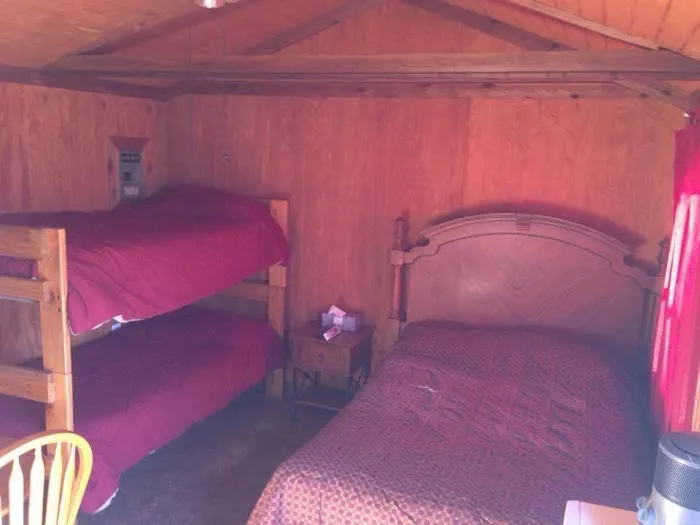 Lock N Dam Marina Picture 6