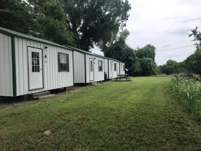 Lock N Dam Marina Picture 2