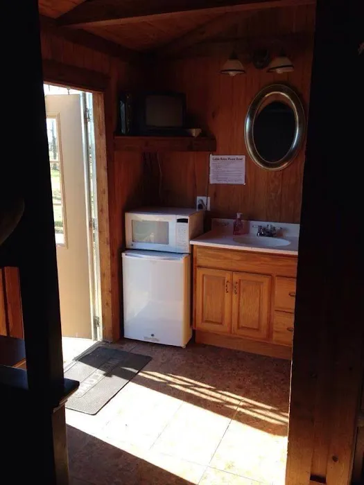 Lock N Dam Marina Picture 7