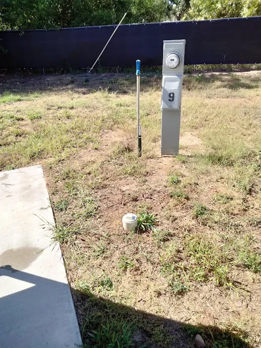 Sandy Pines RV Park Picture 9