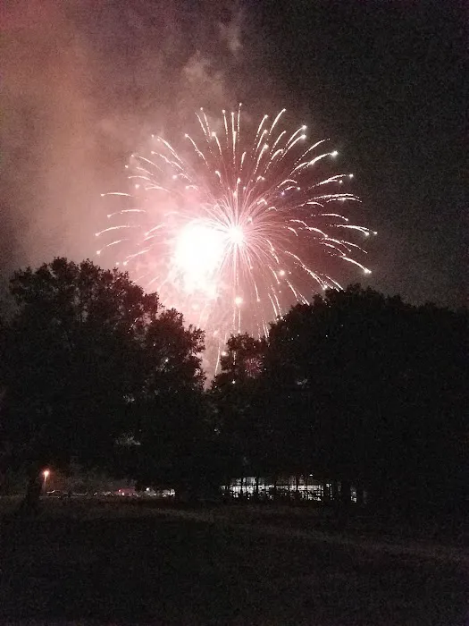 Legion RV Park Picture 5