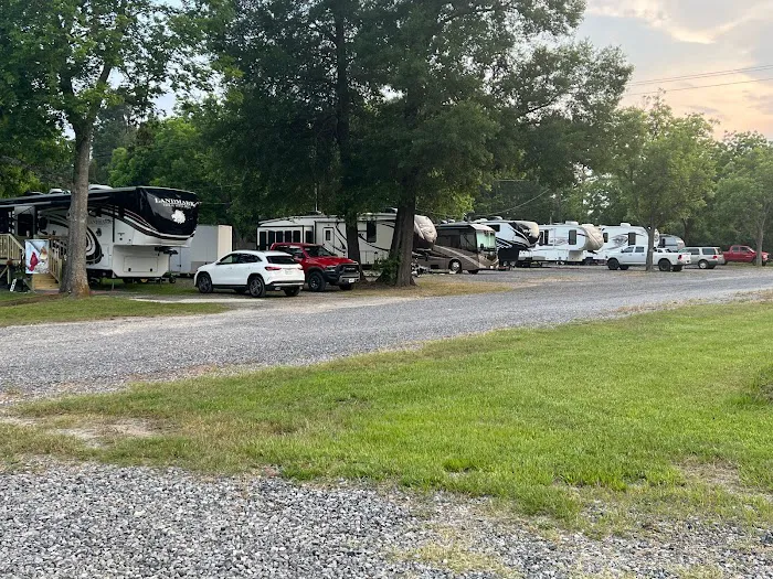 Pecan Place RV Park Picture 8