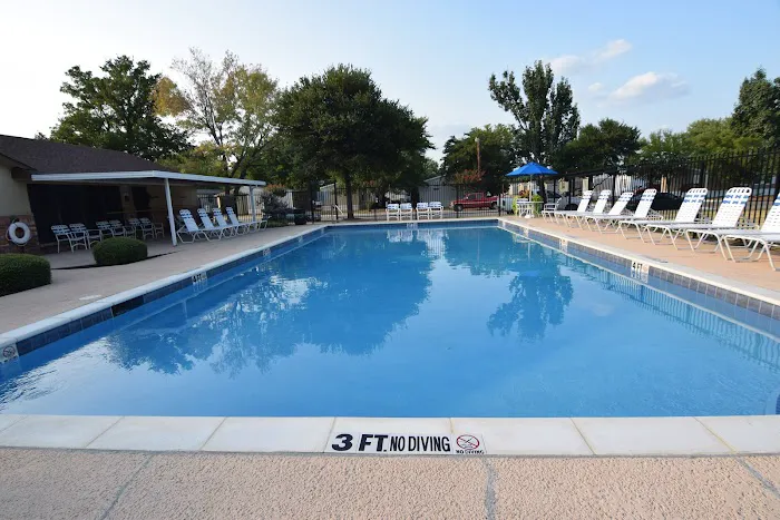 Grand Place Manufactured Home Community Picture 3