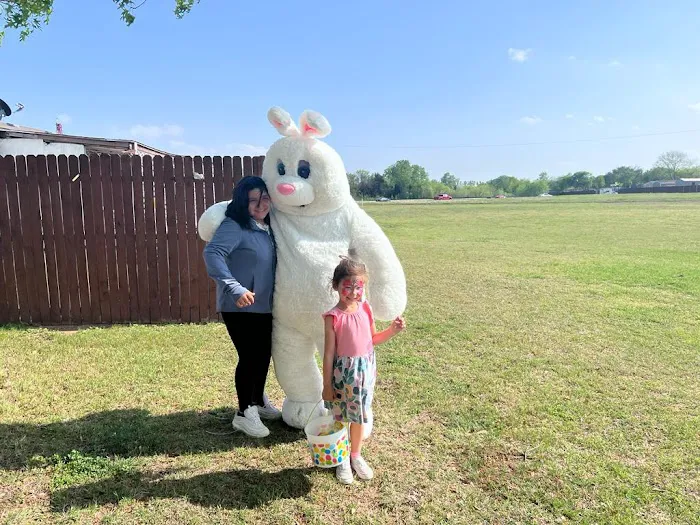 Riveridge Mobile Home Park Picture 9