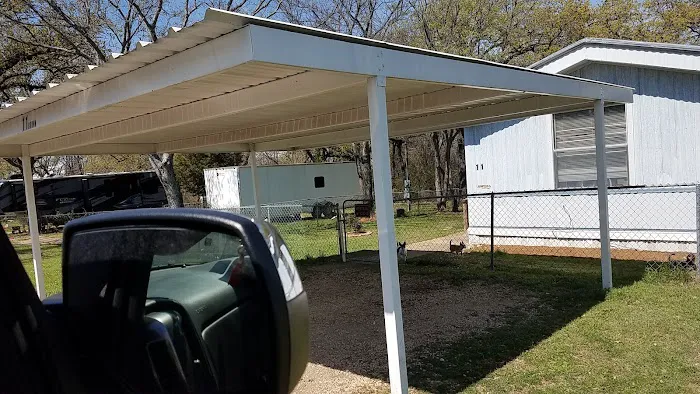 Valley Wood Mobile Home community Picture 10