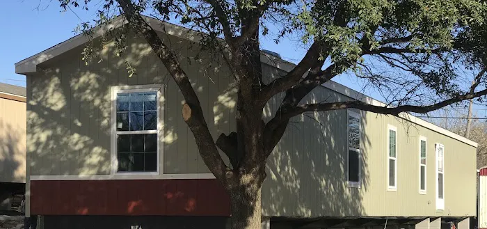 Valley Wood Mobile Home community Picture 8