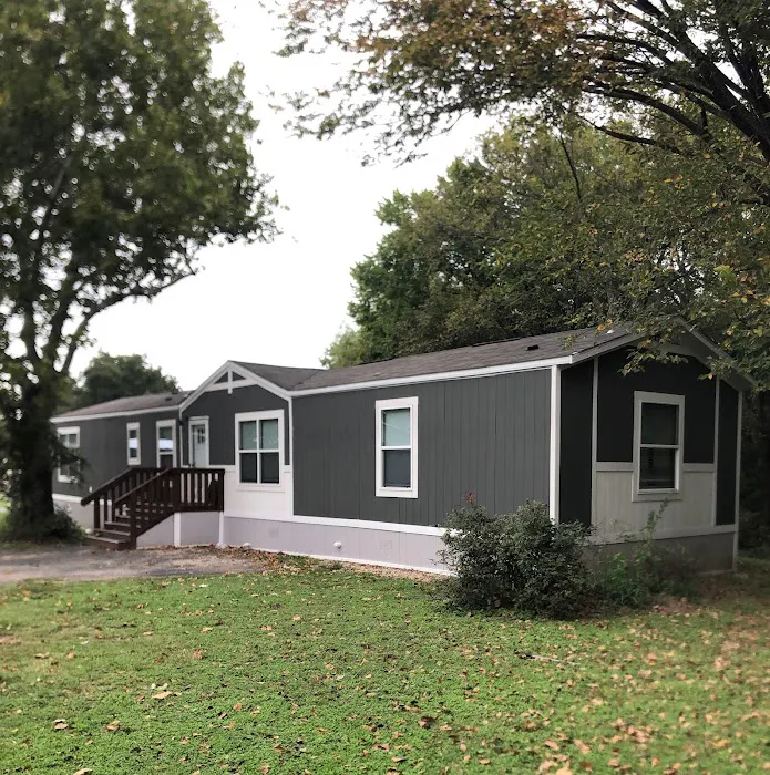 Ranches of Joshua Mobile Home Park Picture 4