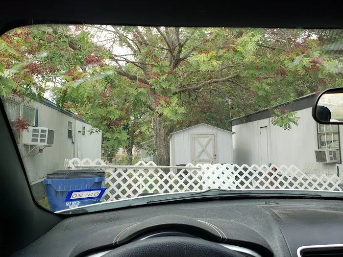 Avalon Mobile Home Park Picture 7