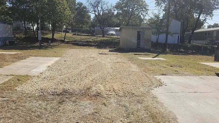 Avalon Mobile Home Park Picture 5