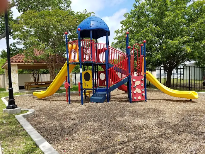 La Hacienda Escondida Mobile Home Park Picture 3