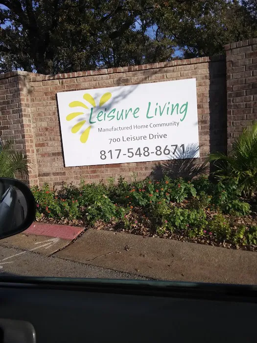 Leisure Living Mobile Home Park Picture 5