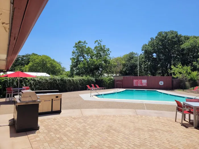 Redwood Estates Picture 5