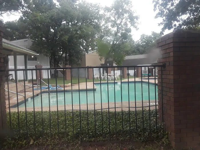 Forest Glen Manufactured Home Community Picture 6