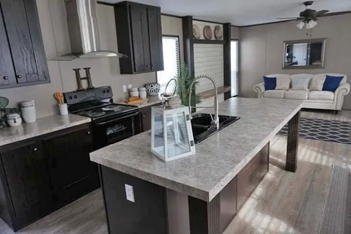 Willow Terrace Picture 1