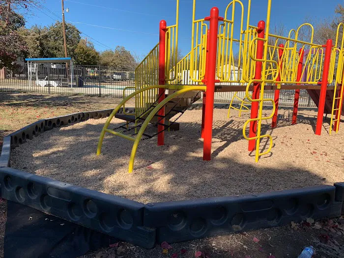 Willow Terrace Picture 6