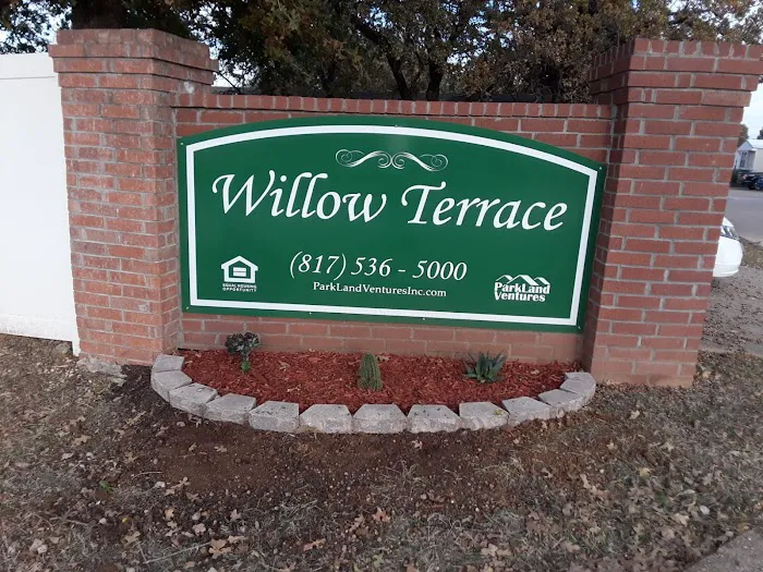 Willow Terrace Picture 5