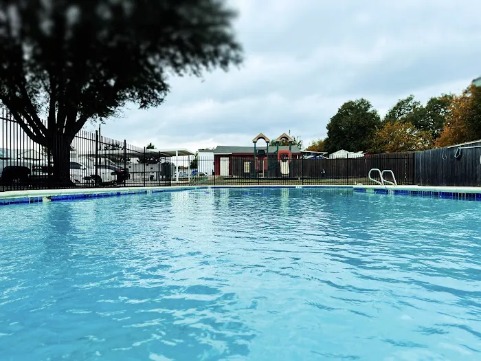 Indian Creek Picture 1