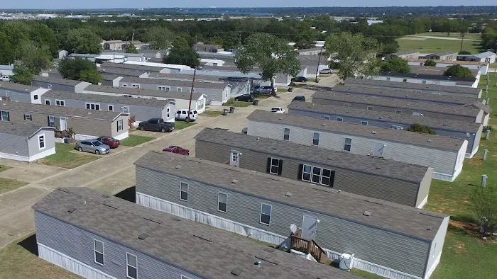 Indian Creek Picture 5