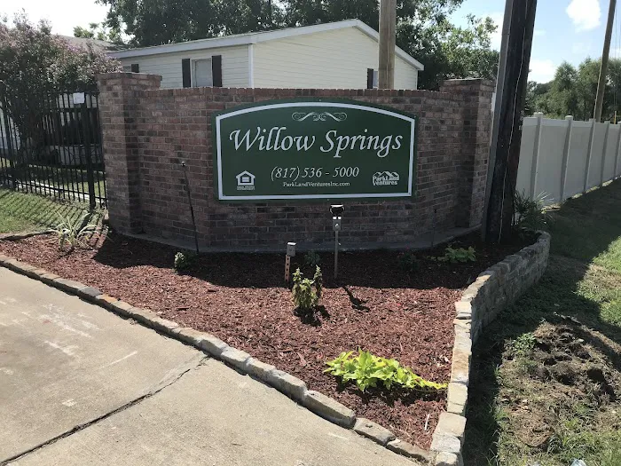 Willow Springs Picture 4