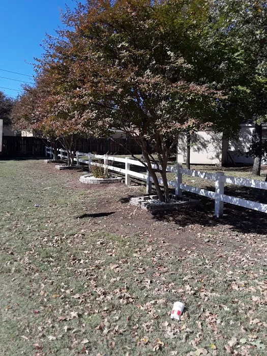 Hidden Oaks Picture 5